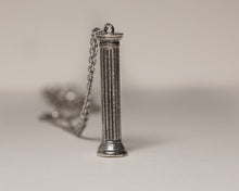 Load image into Gallery viewer, Tall pillar
