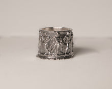 Load image into Gallery viewer, Rome Ring
